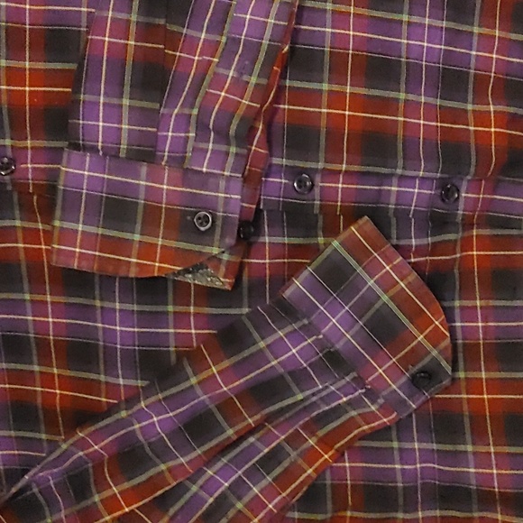 3/$50 Lipson Sport Button Shirt - Picture 3 of 5